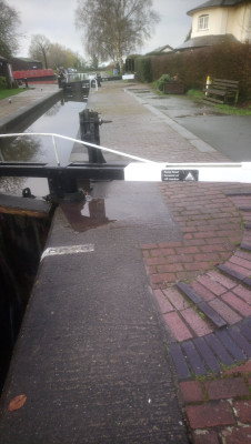 Grindley Brook lock 2, showing cill marker and warning