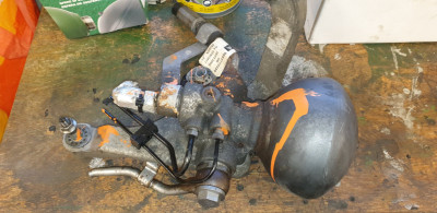 front regulator