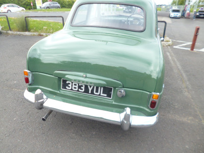 Ford Consul