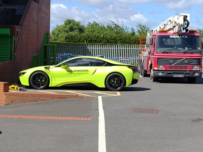 Mark's i8