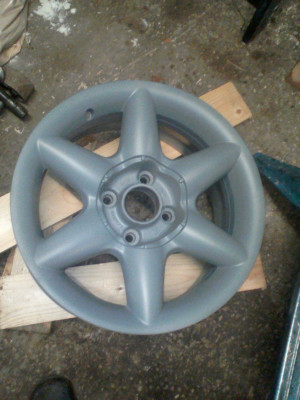 Mid repainting, primer coat