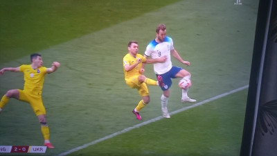 How not to kick a ball!!