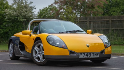 and a glider spyder