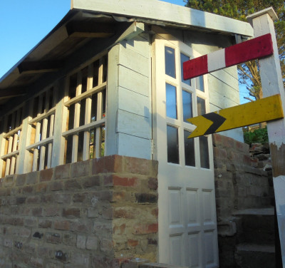 Falcon Original<br />Paint your Signal Box