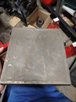 Very old tin 1