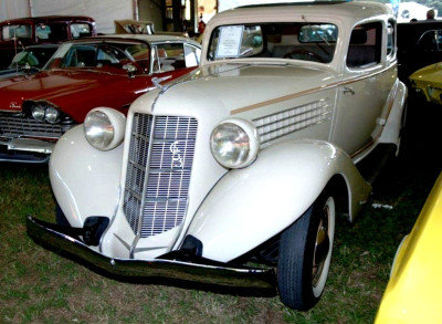 https://www.planetcarsz.com/carros/auburn-model-653-brougham-sedan-1935