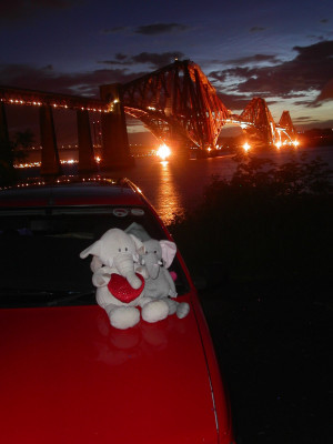 Edinburgh Forth Bridge  0908.JPG