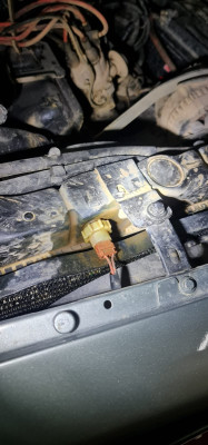 probable leakage area when hot