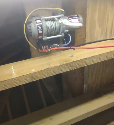 winch3.jpg (127.49 KiB) Viewed 92 times Roof-o-lift 5000 in situ - own work