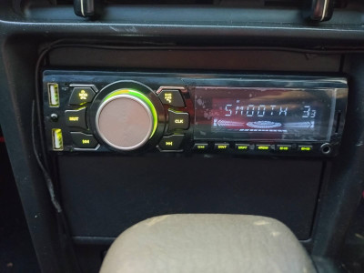 Tuned to DAB, green backlighting